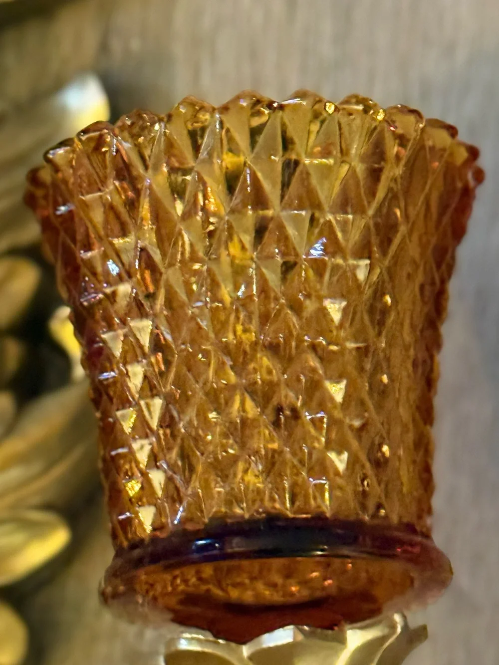 Rare vintage SYOROCO  Rococo floral, wall,+ scones four Amber glass votive cups